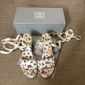 Chanel Espadrille wedges size 38